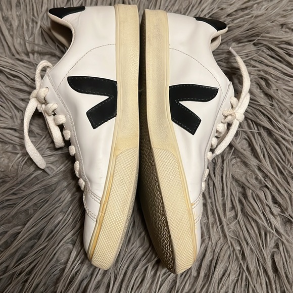 VEJA Campo Bicolor Leather Low-Top Sneakers size 5 - Picture 3 of 13